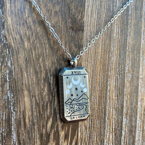 Moon Silver Tarot Card Tarnish Free Necklace - Picture 6 of 7